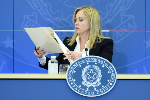 Dívida e Desenvolvimento: O Dilema Econômico da Itália