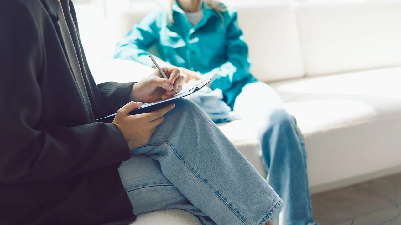 Entre depressão e solidão: O panorama do bem-estar na população italiana